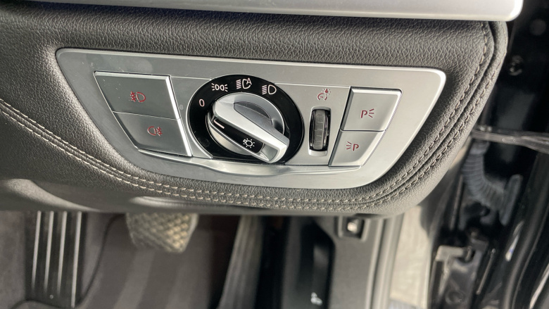 BMW 7 Series 740e Exclusive 4dr Auto Saloon